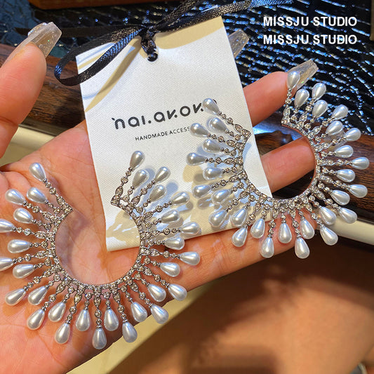 Pearl and Diamond-Inlaid C-Ring Firework Earrings – Vintage, Elegant, High-End &amp; Minimalist Earrings 