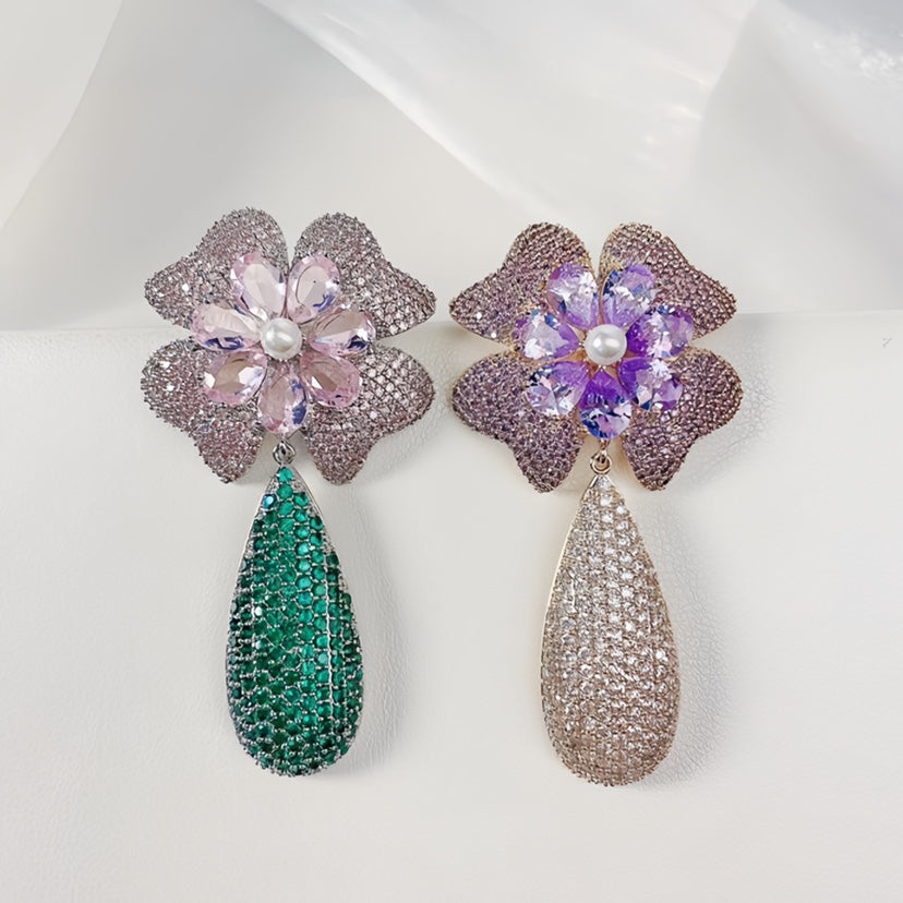 Luxurious Flower-shaped Silver Needle Earrings Inlaid with Sparkling Zircons - Bridal Earrings 